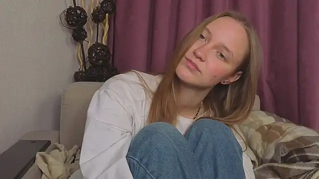 BibiStapler online show from December 5, 7:59 pm