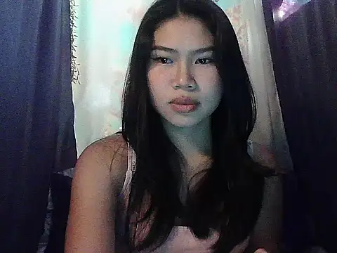 Allysonxx05 online show from February 20, 11:38 pm