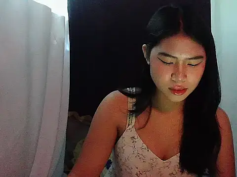 Allysonxx05 online show from February 8, 11:40 pm