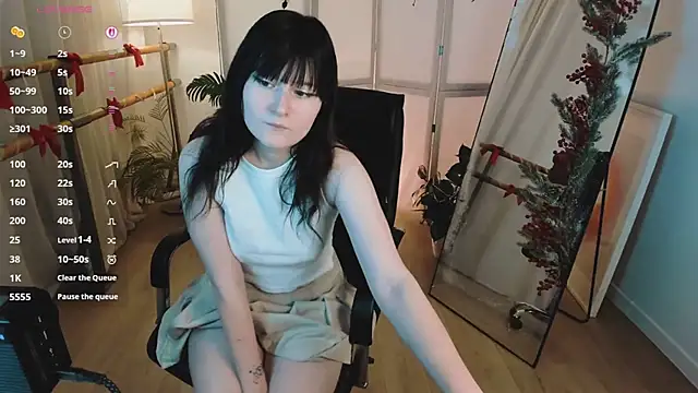 SophiBrown online show from January 8, 8:46 pm