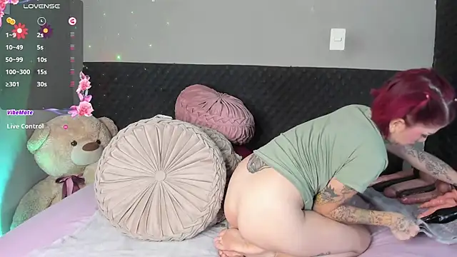 Shadia Squirt online show from March 22, 2:28 am