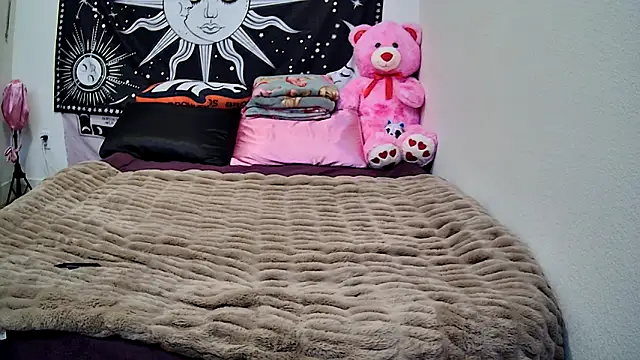 Maexoxo online show from April 8, 5:42 am