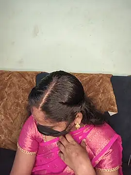 Tamil Pallavi online show from July 25, 5:09 pm