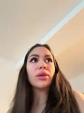 SiennaLuxexx online show from February 20, 12:39 pm