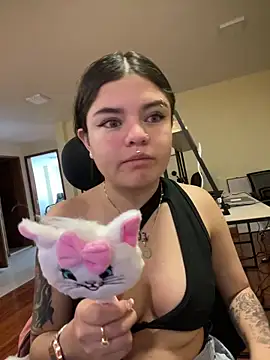 Camila Duarte2 online show from March 14, 2:29 pm