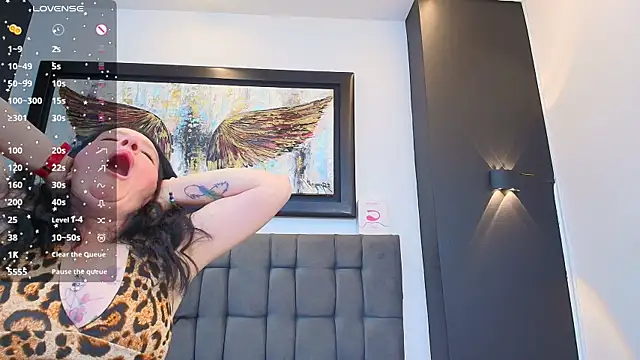 Andre cloefoxx  online show from February 19, 9:53 am