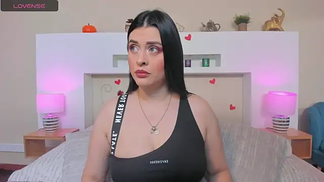 AnikaRomanoff  online show from April 13, 11:33 am