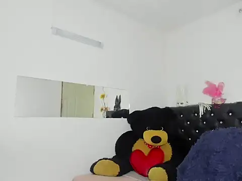 BlakeNoir  online show from April 11, 3:23 am