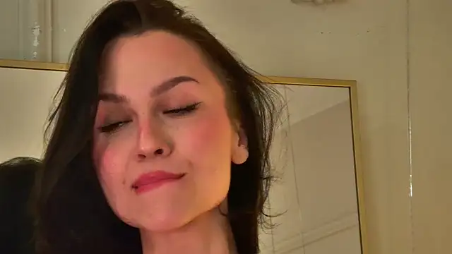 MonicaMercer online show from February 10, 7:22 am