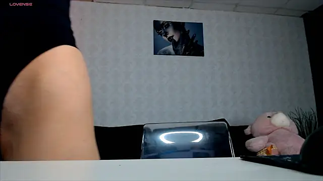 SilviaVanda online show from February 18, 7:29 am