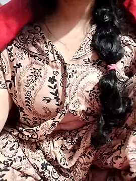 hottyrose69 online show from March 2, 5:30 am