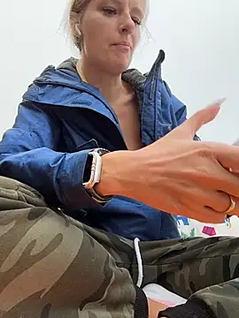 Betsy online show from March 28, 2:16 pm