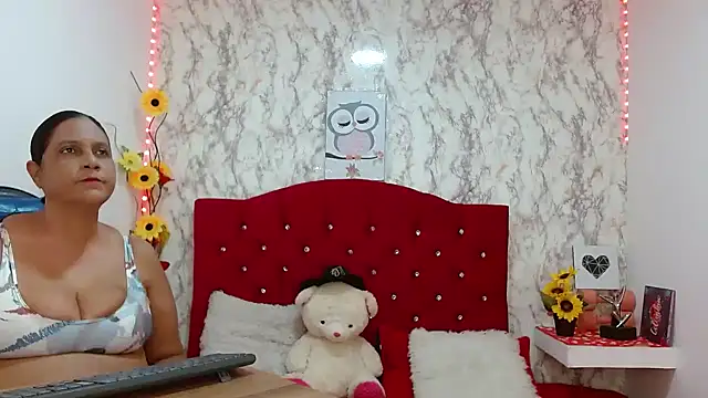 Danna LaNegra online show from January 14, 7:08 pm