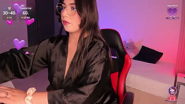 CloeMoon online show from March 8, 5:33 am