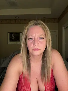 MissyLovelace online show from May 5, 11:02 am