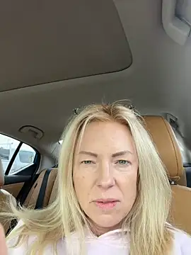 sinfulsara online show from February 28, 3:44 pm