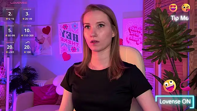 Megan Rodgers online show from July 4, 5:53 pm