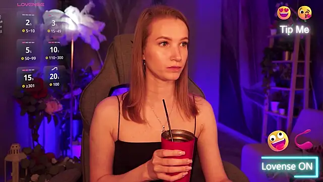 Megan Rodgers online show from July 5, 5:40 pm