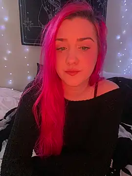 MaryMary  online show from January 9, 6:45 pm