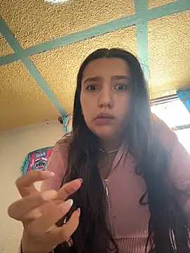 Alix Rousses21 online show from March 13, 7:37 pm