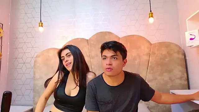 NatyAndAlex online show from March 4, 10:05 pm