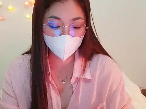 Mimy18 online show from January 7, 5:49 pm