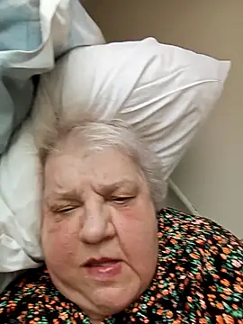 HapinessLovee online show from March 25, 1:14 pm