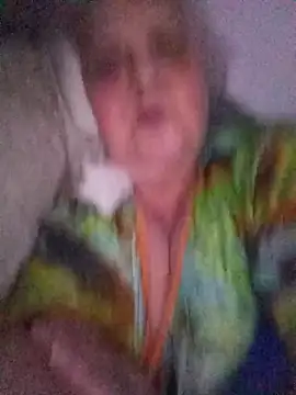 HapinessLovee online show from March 31, 6:19 pm