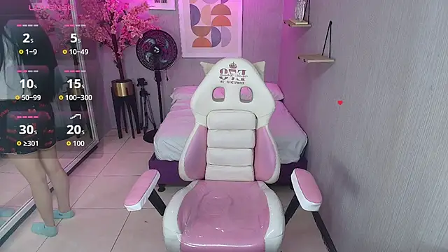 Emily osman online show from February 26, 12:37 pm