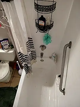 SpiderRose online show from January 5, 5:27 pm