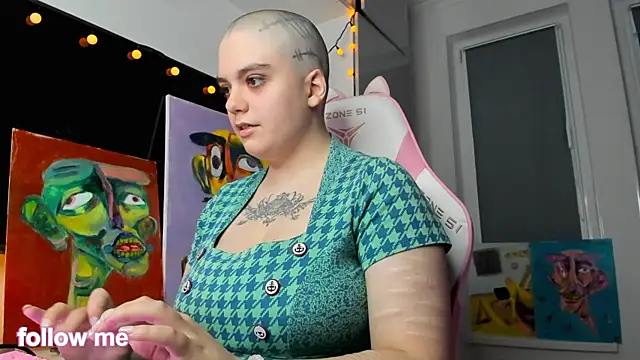 enigmastella online show from December 16, 11:49 am