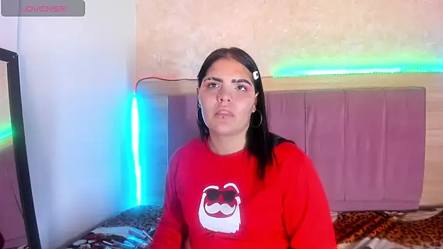 alunnaclarkcm online show from December 14, 5:02 am