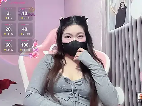 lilly dang online show from January 10, 12:54 pm