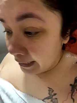 VanesssaMilf  online show from March 14, 2:45 am