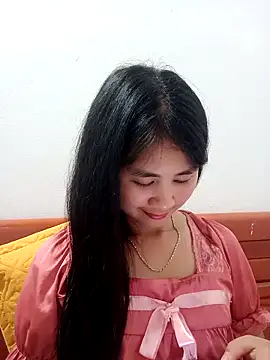 Him MountainGirl online show from April 8, 4:14 am