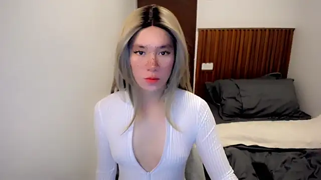 Selfsucker Ibiza online show from June 11, 12:32 am
