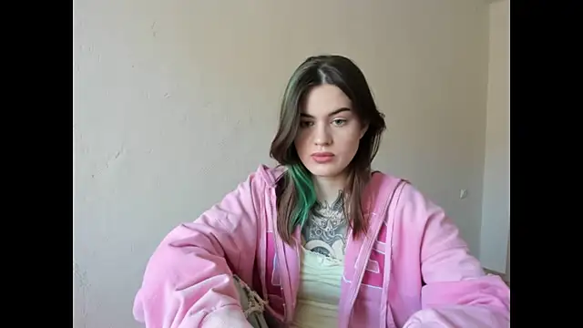 NikkieKitty online show from March 29, 10:47 am