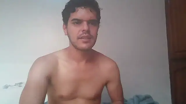 Hot Contrasts online show from January 9, 6:45 pm