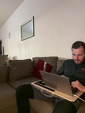 cheekycherryx online show from February 15, 1:52 am