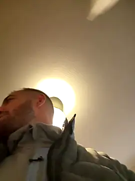 cheekycherryx online show from December 13, 9:21 pm