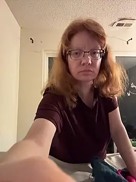 Lenaravenswood online show from March 5, 7:04 am