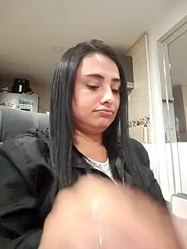 sara nina online show from December 22, 3:09 am