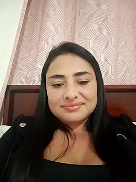 sara nina online show from December 18, 2:49 am