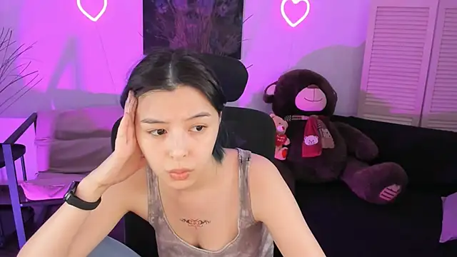 SirenMystiq online show from February 15, 7:24 pm