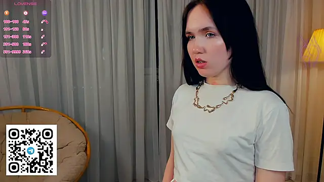 LenaKurpiel online show from January 8, 4:55 pm