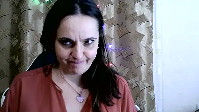 Eva-Meri online show from December 20, 2:32 pm