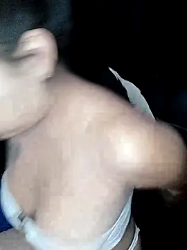 liliymike19 online show from February 3, 7:07 pm