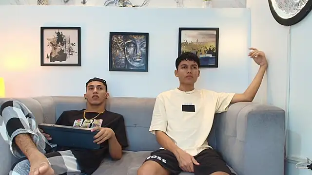 HORNY PRETTY online show from January 8, 7:40 pm