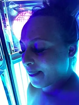 Welsh Maya221x online show from January 11, 3:39 pm