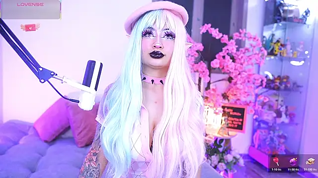 Hayami Lee online show from April 12, 4:04 am